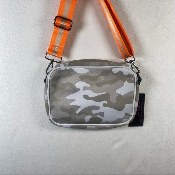 Haute Shore Premium Neoprene Collection Drew Rise Compact Crossbody Purse New - Picture 2 of 11